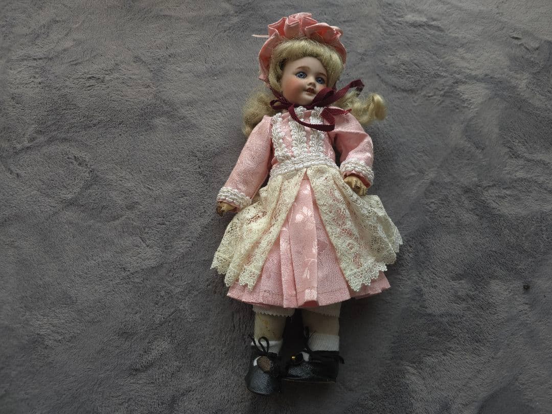 最終　アンティークビスクドール　ユニスフランス２号　美しい瞳の小さなお嬢様