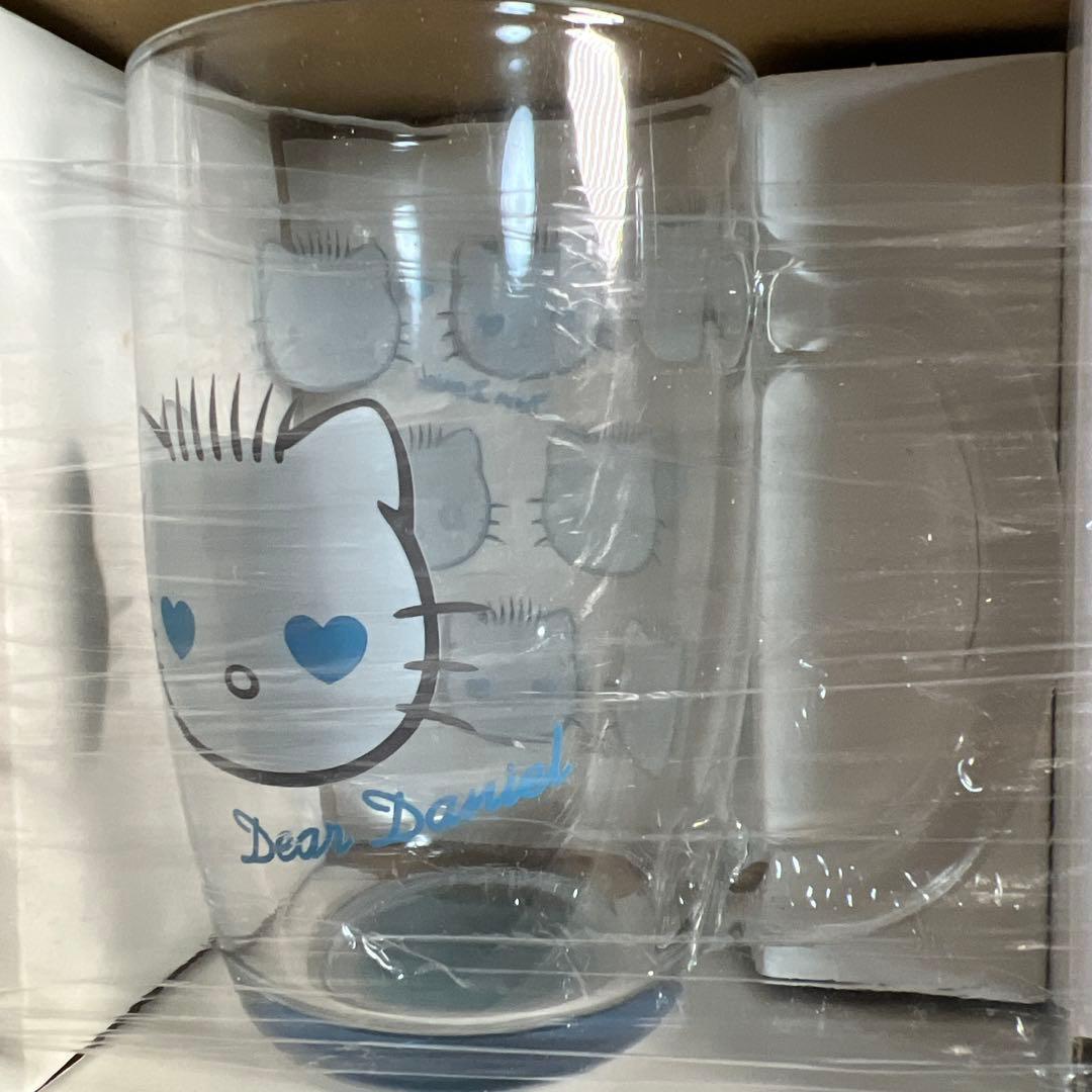 ハローキティとダニエル グラス マグ セット