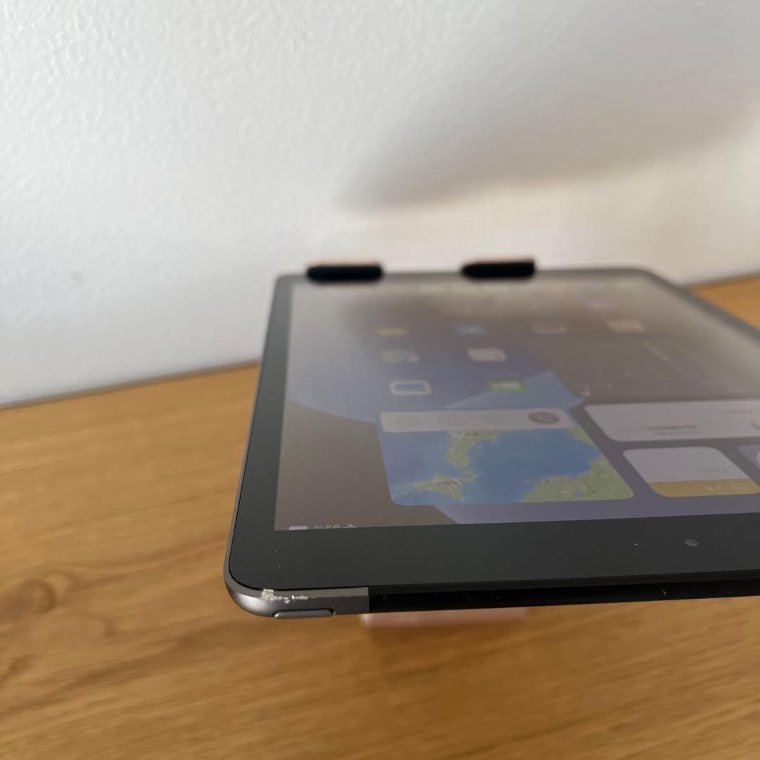 バッテリー99%新品同様！iPad 8世代 32G Cellularモデル