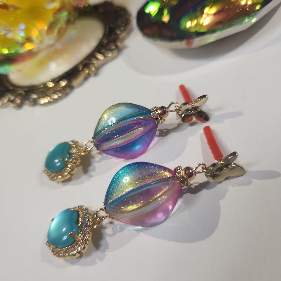 ハンドメイドピアス3219