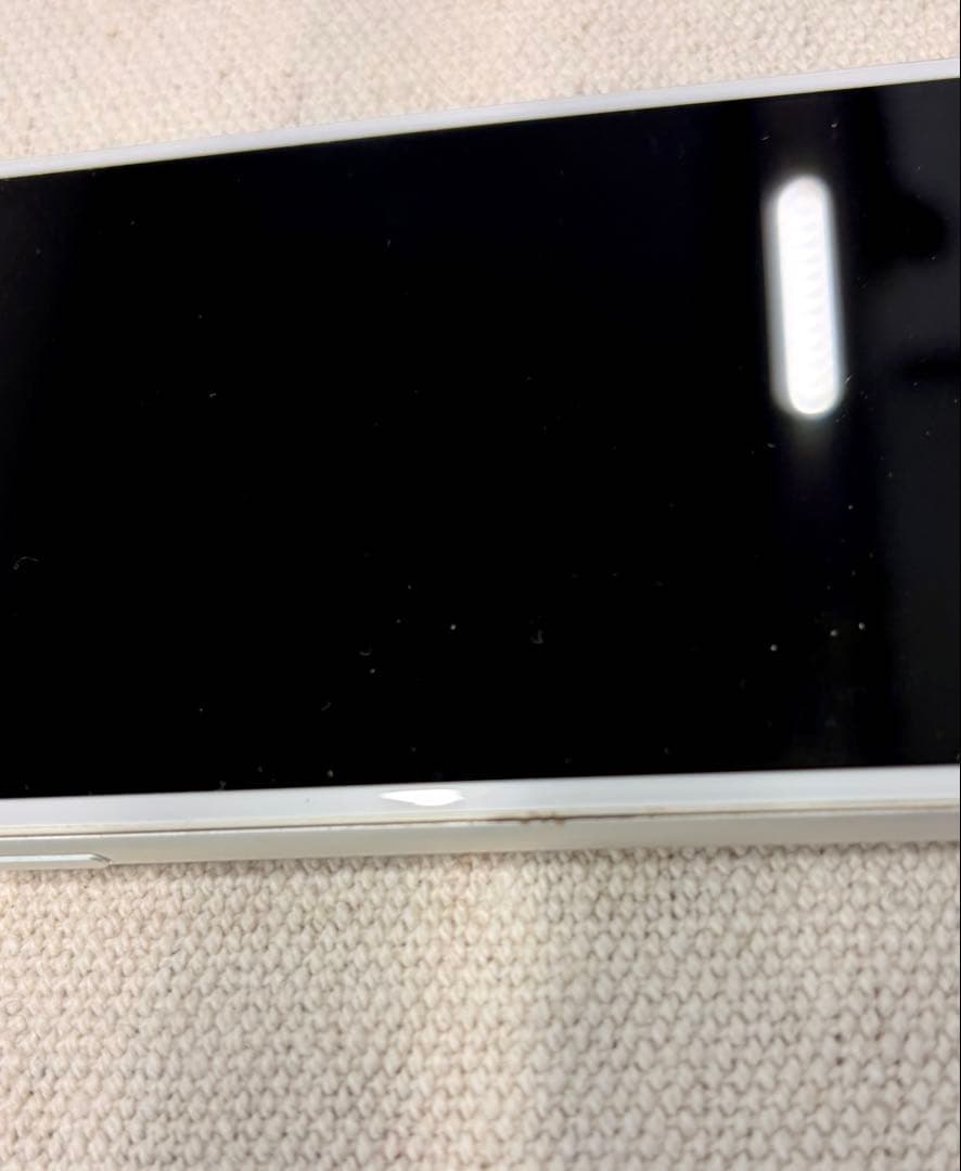 Apple iPhone 6s シルバー 本体　64GB バッテリー100%