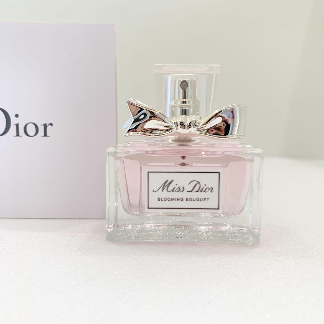 大人気３０ミリ♡クリスチャンディオール♡ブルーミングブーケ♡オードトワレ♡香水