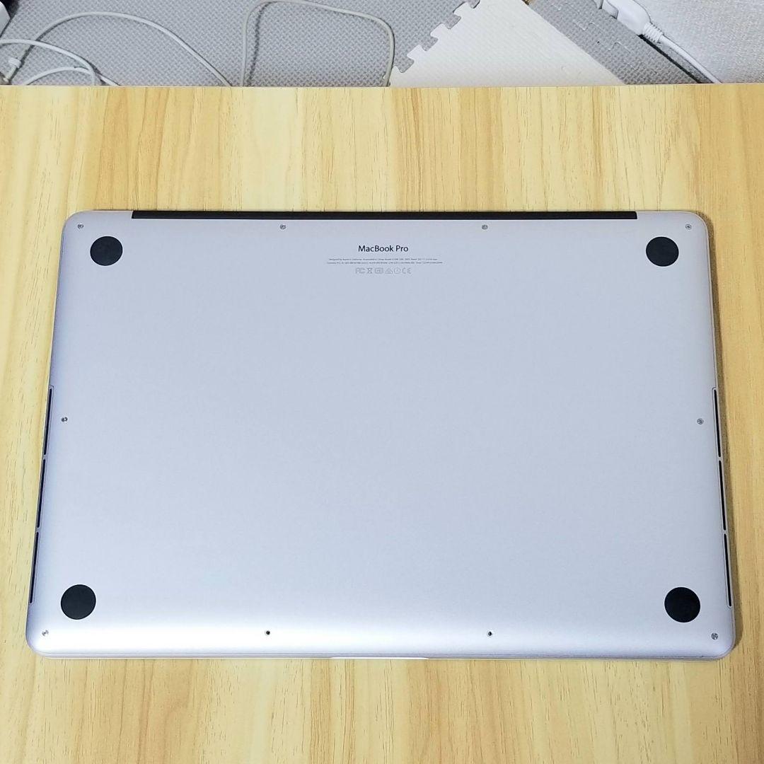 美品 Macbook Pro 15インチ i7/16GB/SSD256GB