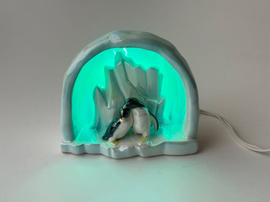 昭和レトロ デッドストック ペンギン 氷山 ブルーライト 陶器 照明 箱付き