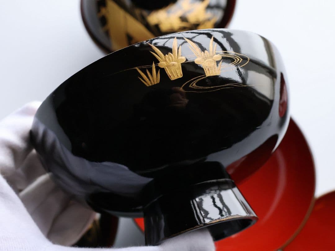 【CM439】時代蒔絵椀 天然木漆塗 花菖蒲金蒔絵 吸物椀 五客 杜若