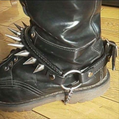 ミドルスパイクスタッズ ブーツベルト