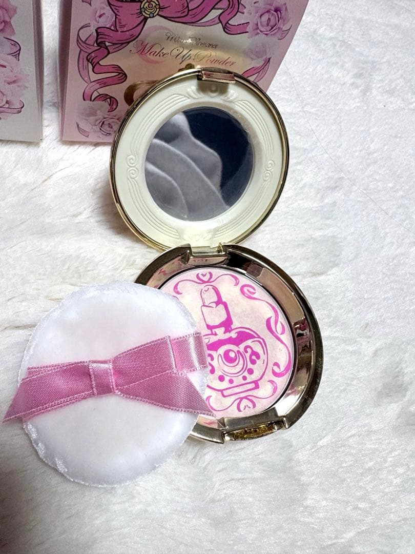 セーラームーン プレストパウダー 2個セット