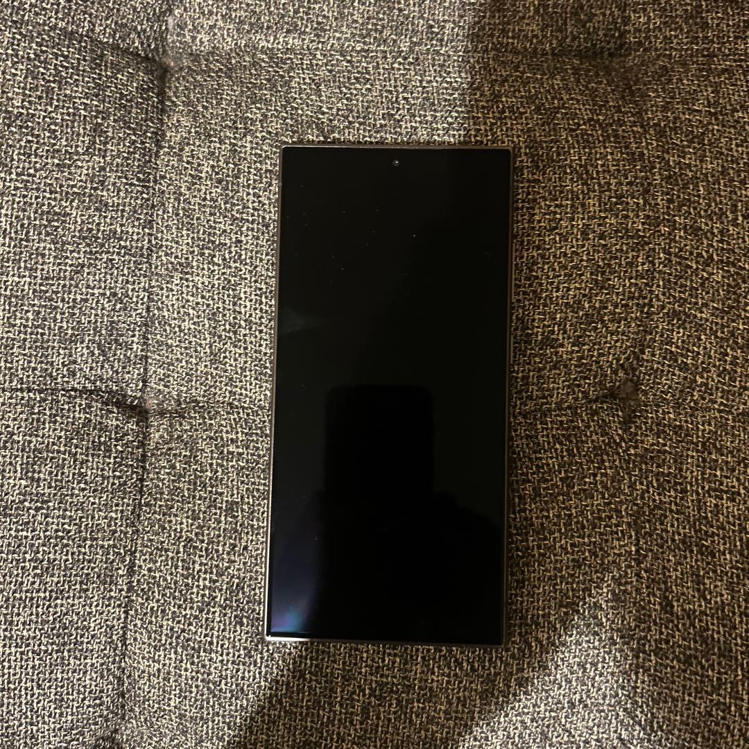 Samsung Galaxy S24 Ultra グレー