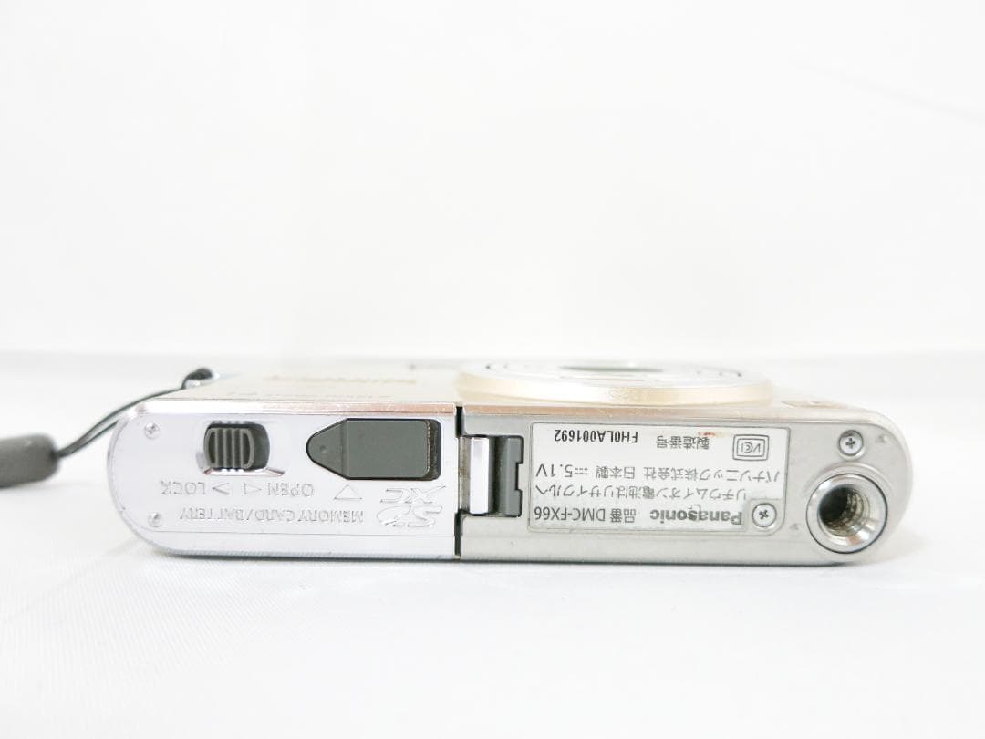 デジタルカメラ Panasonic LUMIX DMC-FX66 ゴールド