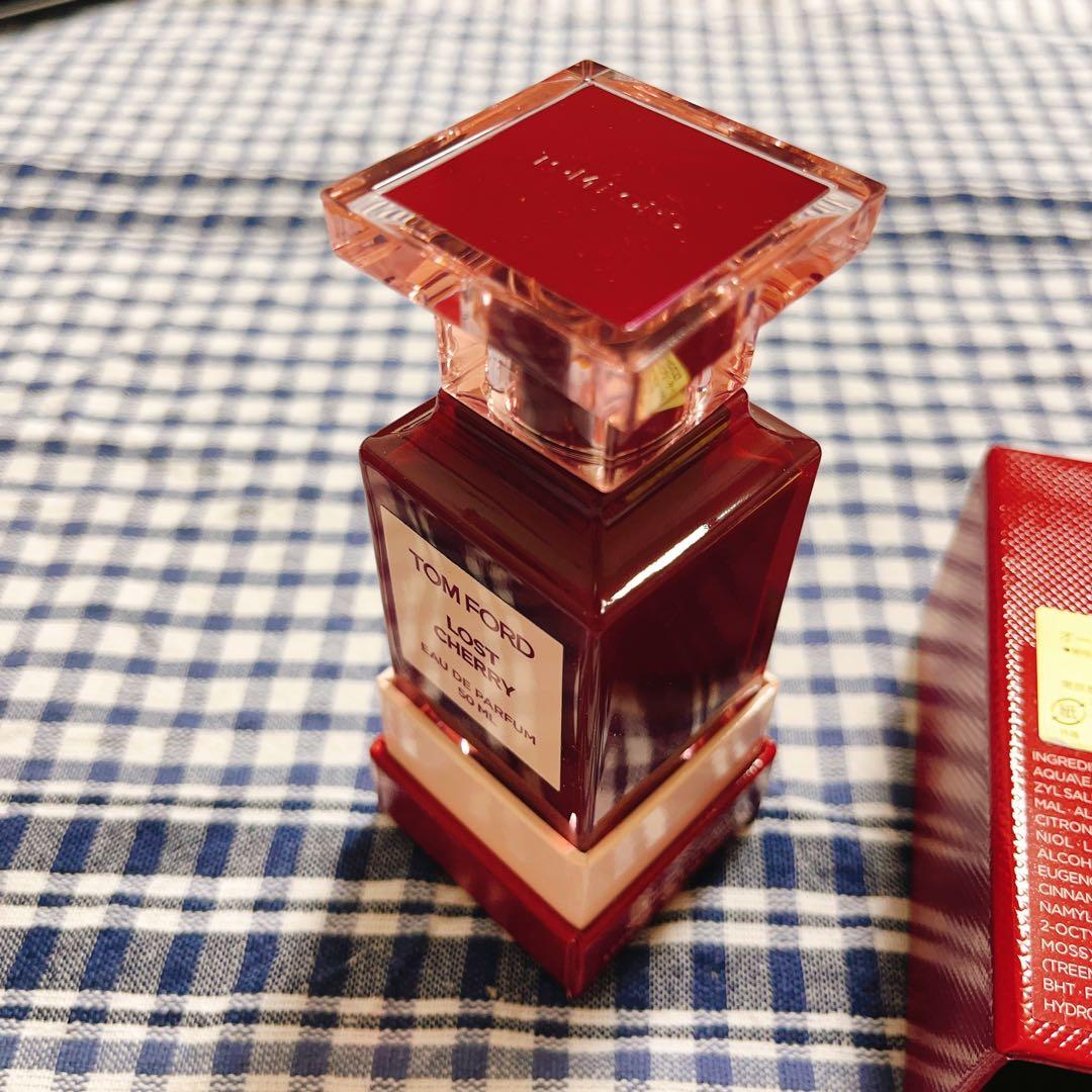 トムフォード　ロスト　チェリー　オードパルファム　50ml