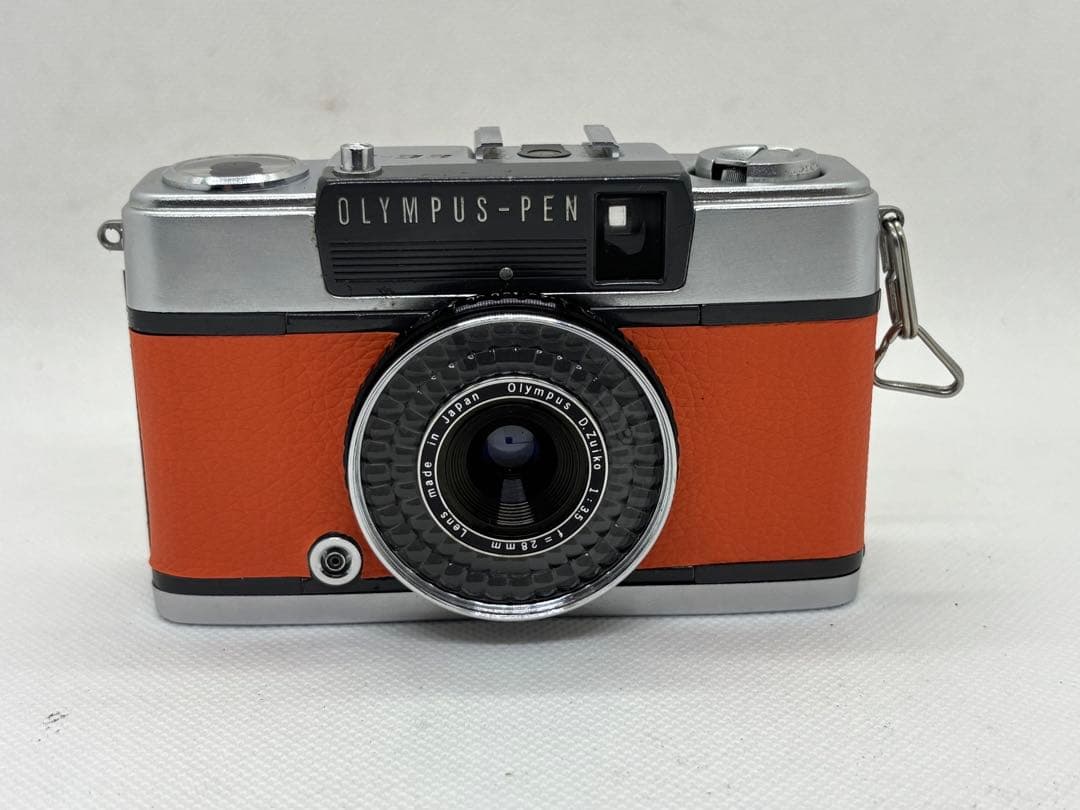 Olympus pen EE-2 人気のハーフサイズカメラ おしゃれなオレンジ