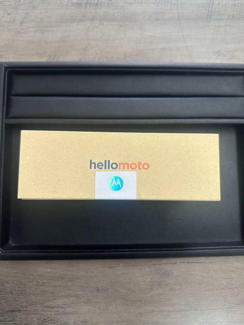 新品未開封！motorola edge 50 PRO 本体　リュスクラベンダー