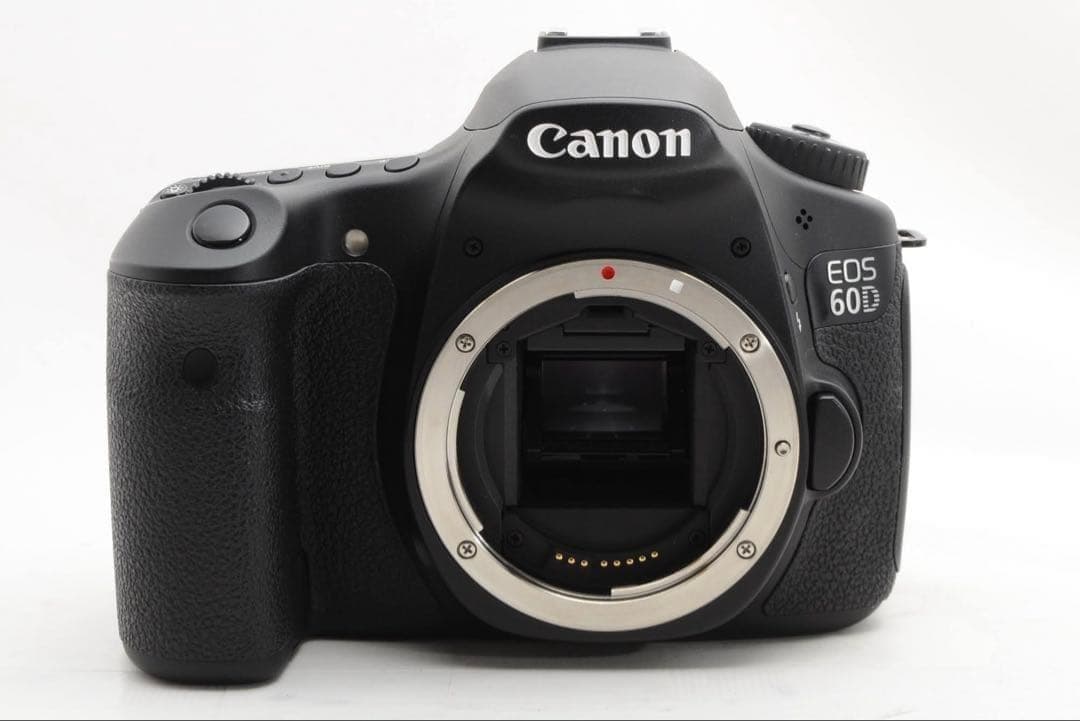 BG付豪華セット！❤️Canon EOS 60D❤️一眼レフカメラ　スマホ転送
