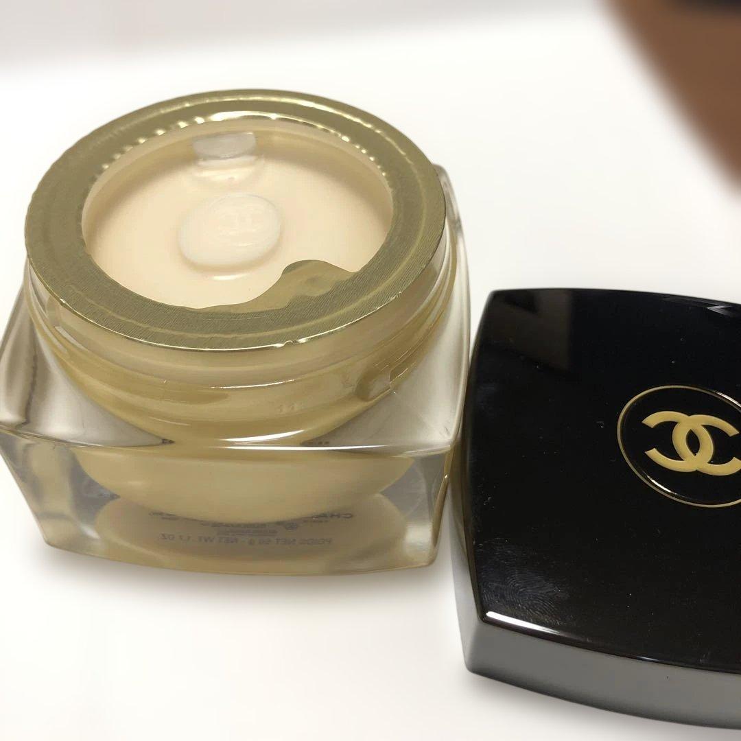 CHANEL シャネル　サブリマージュルボーム　50g